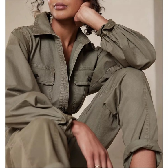 BANANA REPUBLIC KHAKI JUMPSUIT FLIGHT SUIT SZ LARGE - Picture 3 of 9